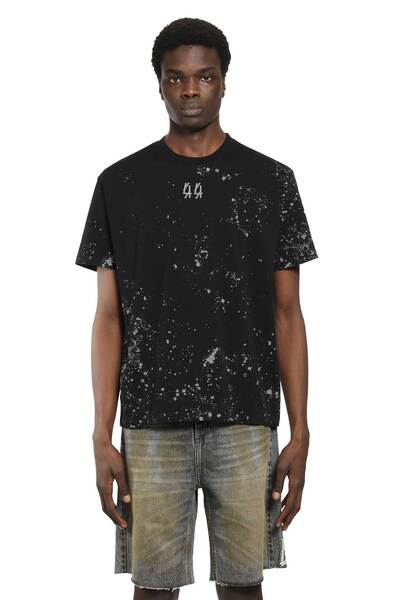  Stain 44 T-shirt 