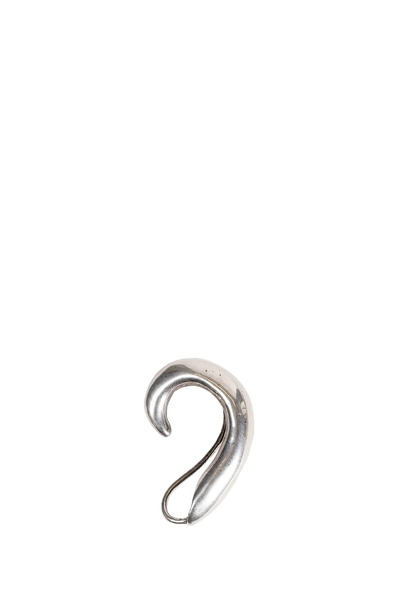  Akami Ear Cuff 