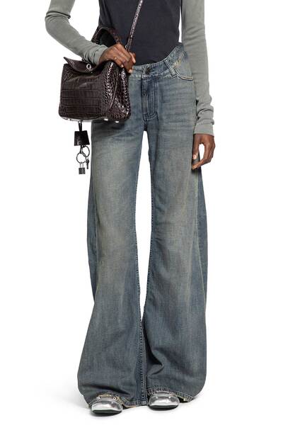  Curved Waist Pants 