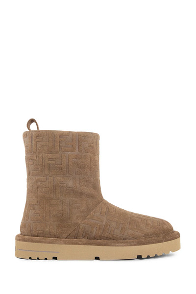  Apres Chic Boots 