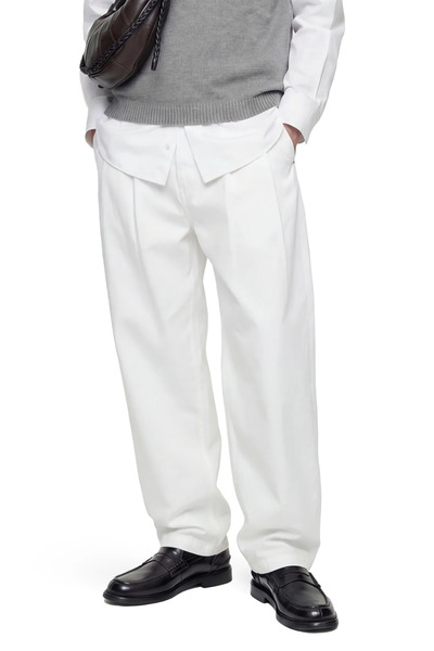  Pleated Denim Pants 