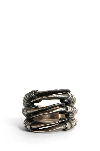  Ring Claw 