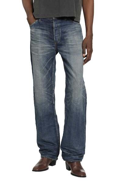  Straight Leg Jeans 