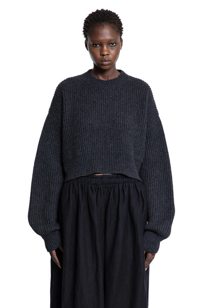  Cropped Ribbed Knit Sweater 