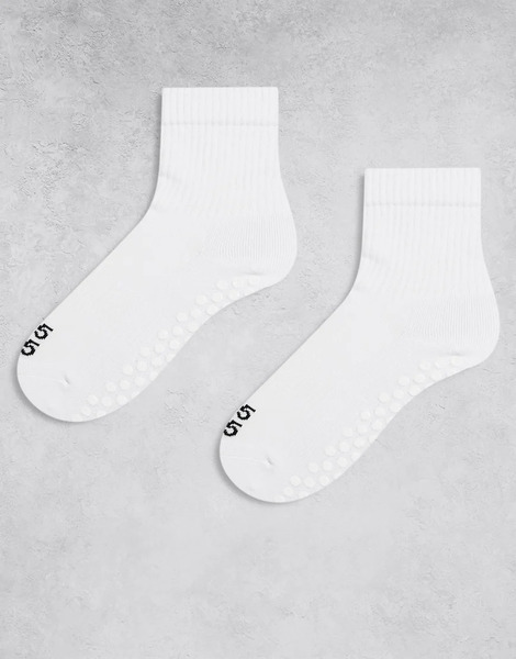  4505 Icon 2 Pack Non Slip Grip Pilates Crew Socks In White 
