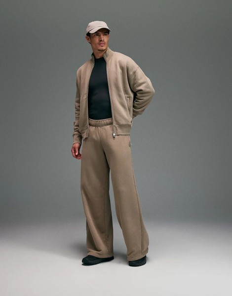  4505 Rest Day Heavyweight 440gsm Cotton Super Oversized Jogger With Zip Pockets In Sandstone Neutral 