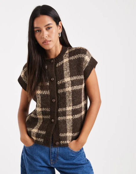  4th & Reckless Wool Feel Sleeveless Knitted Vest In Brown Check Multi 