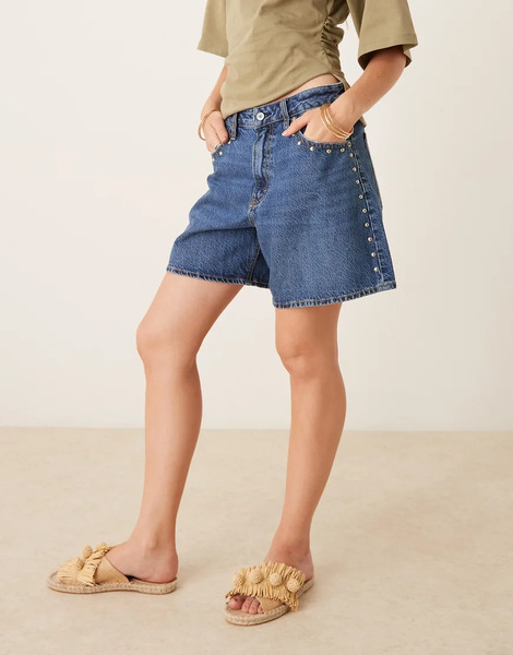  Abercrombie & Fitch Curve Love High Rise Loose Denim Studded Shorts With Frayed Hem In Dark Wash Blue 