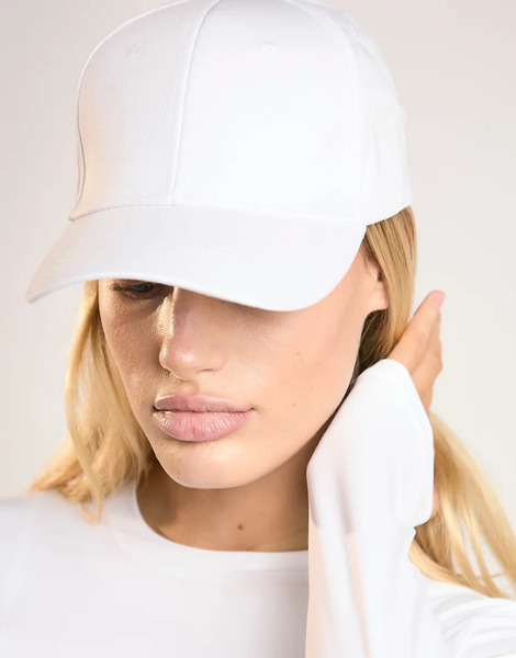  Agon Sport Cap In White 