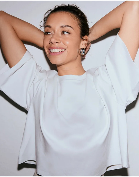  Aim'n White Luxe Boxy Short Sleeve 