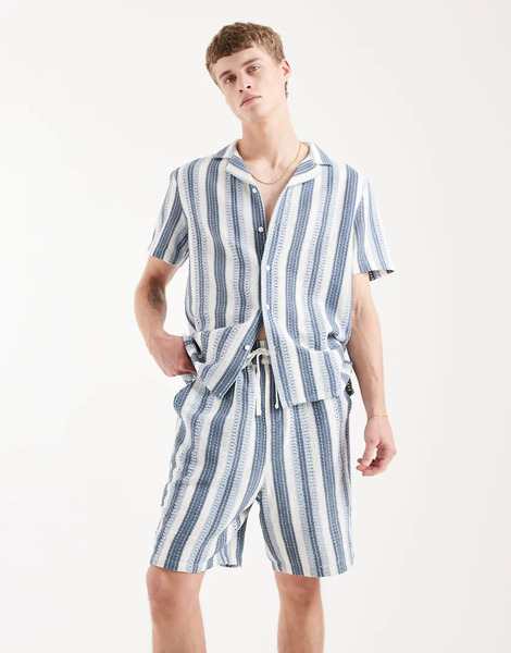  Aray Crochet Short In Blue Stripe 