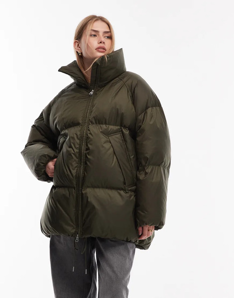  Arket Down Puffer Long Line Jacket In Olive Green 