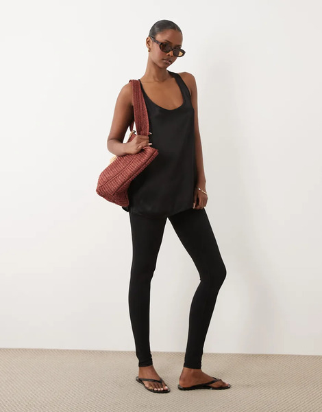  Arket Seamless Legging In Black 