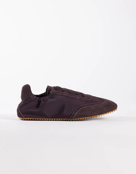  Arket Suede Trainer In Chocolate Brown 