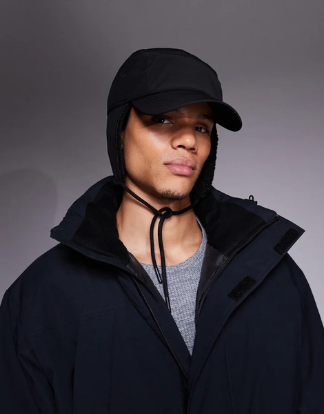  Asos 4505 Ski Fleece Trapper Cap In Black 