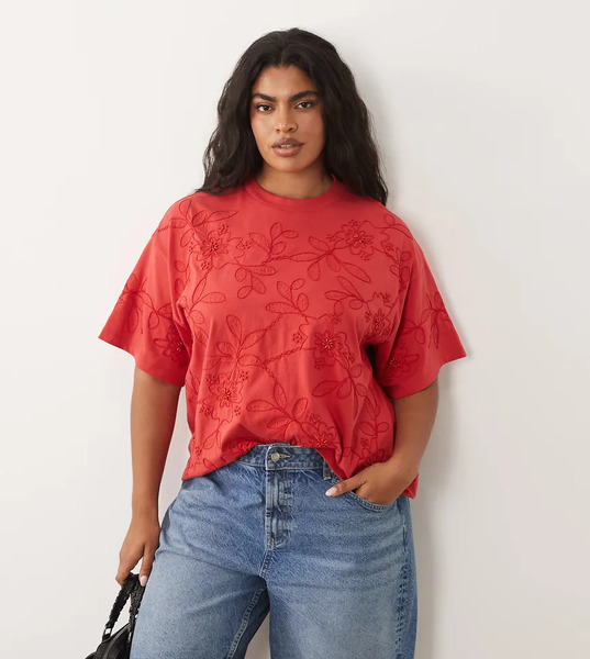  Asos Design Curve Boxy Tee With Embellished Beaded Flowers In Red 