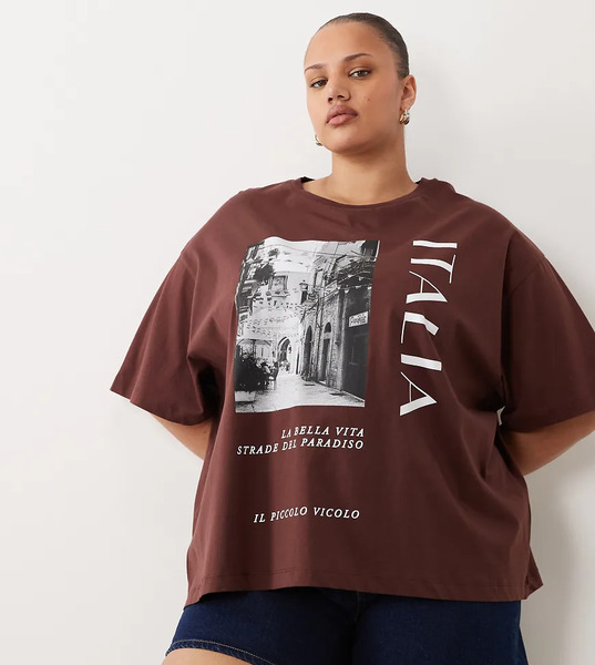  Asos Design Curve Oversized T Shirt With Italia Graphic In Chocolate Multi 