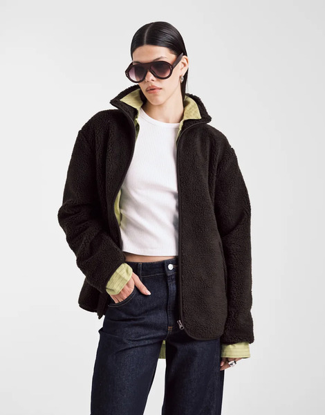  Asos Design Borg Zip Through Fleece In Chocolate Brown 