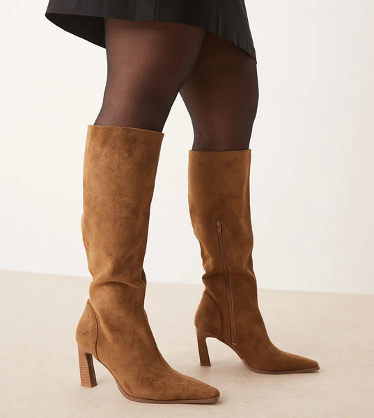  Asos Design Curve Clara Chisel Toe Knee Boots In Sand Suedette Brown 