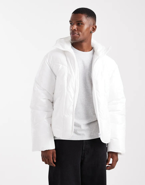  Asos Design High Shine Oversized Puffer Jacket In White 