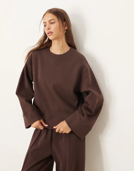  Asos Design Interlock Oversized Long Sleeve Top In Chocolate Brown 