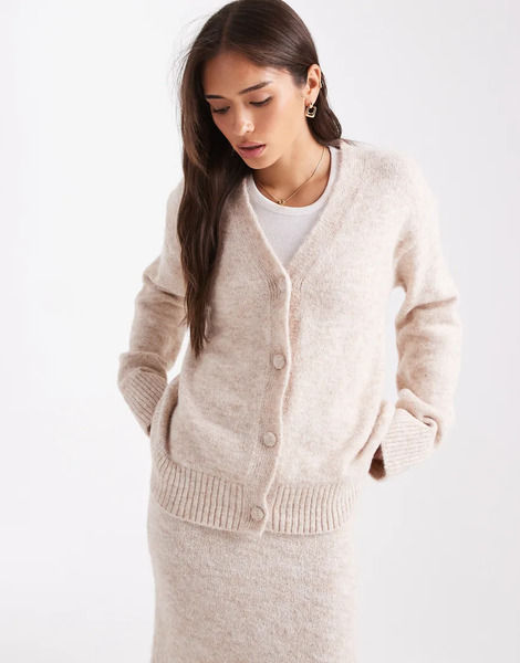  Asos Design Knitted Oversized Cardigan Co Ord With Wool White 