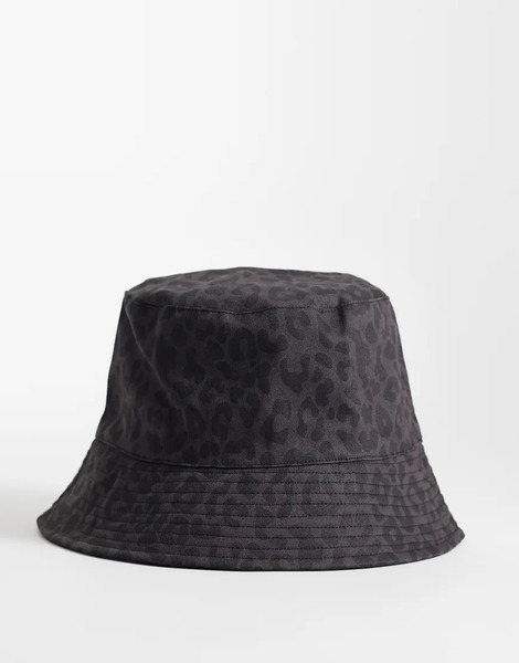  Asos Design Leopard Print Bucket Hat In Grey 