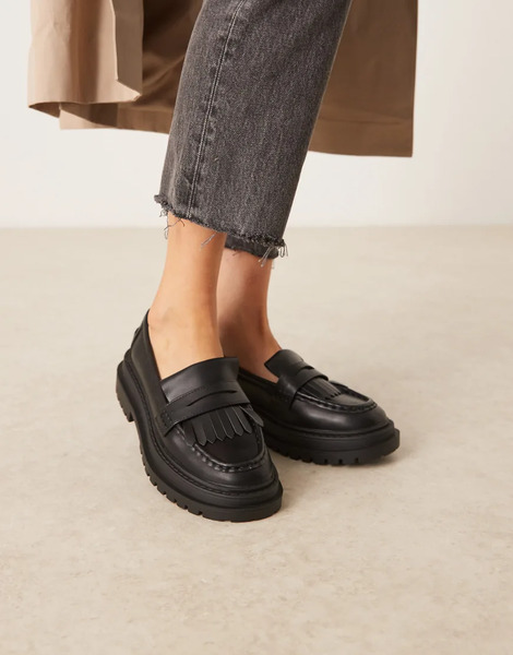  Asos Design Majesty Chunky Fringe Loafer In Black 