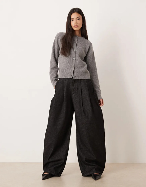  Asos Design Oversized Horseshoe Jean In Black Ecru 