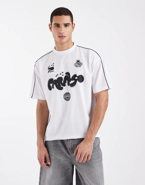  Asos Design Oversized T Shirt With Panelled Shoulders And Football Graphic In Black And White Sporty Fabric 