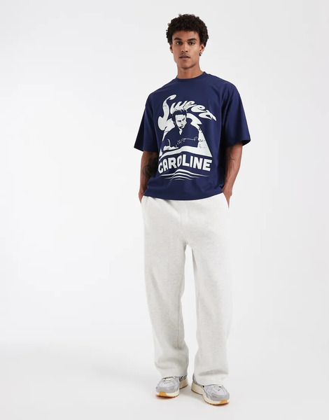  Asos Design Oversized Tee With Neil Diamond Sweet Caroline Print In Navy 