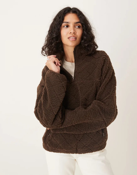  Asos Design Quilted Borg Half Zip Through Fleece In Chocolate Brown 
