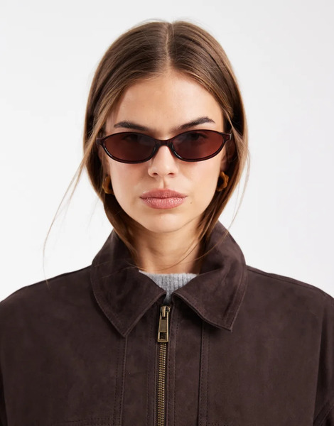  Asos Design Slim Oval Sunglasses In Milky Brown 