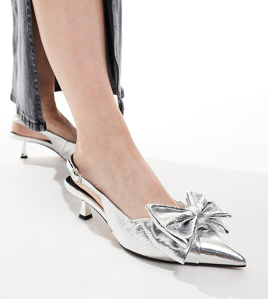  Asos Design Wide Fit Secret Bow Slingback Kitten Heeled Shoes In Silver 