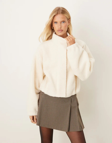  Asos Design Zip Through Borg Fleece With Bubble Hem In Cream White 