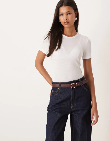  Aware Ribbed T Shirt In White 