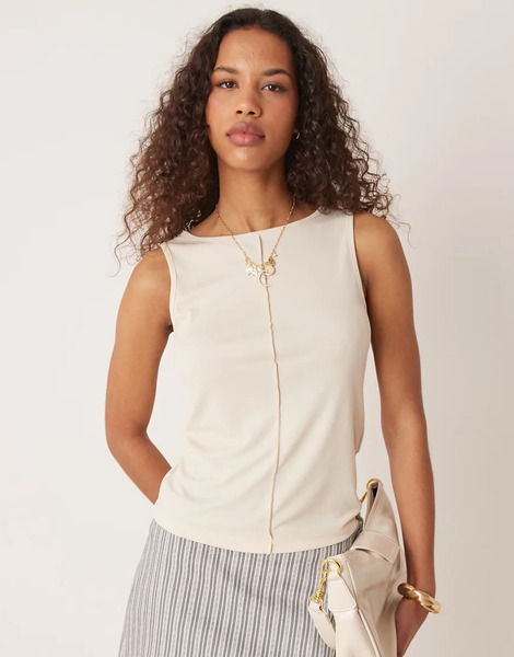  Aware Seam Front Jersey Top In Cream White 