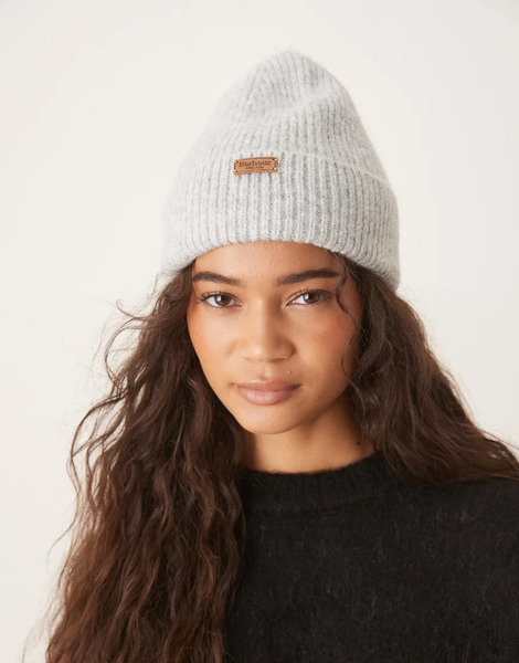 Barbour Pendle Beanie Hat In Light Grey 