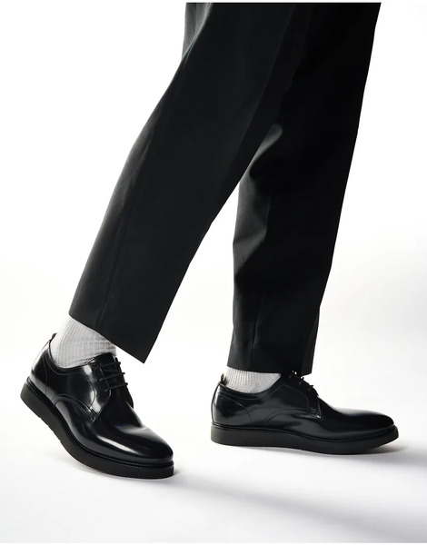  Base London Roly Plain Toe Derby In Black Leather 