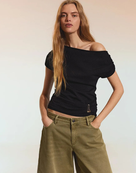  Bershka Asymmetric Belted Jumper In Black 