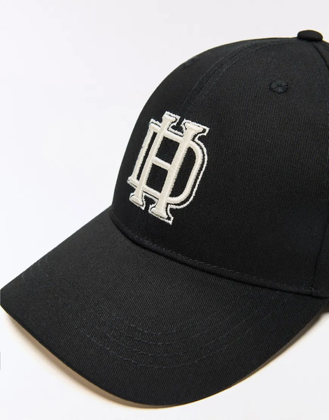  Bershka Embroidered Cap In Black 