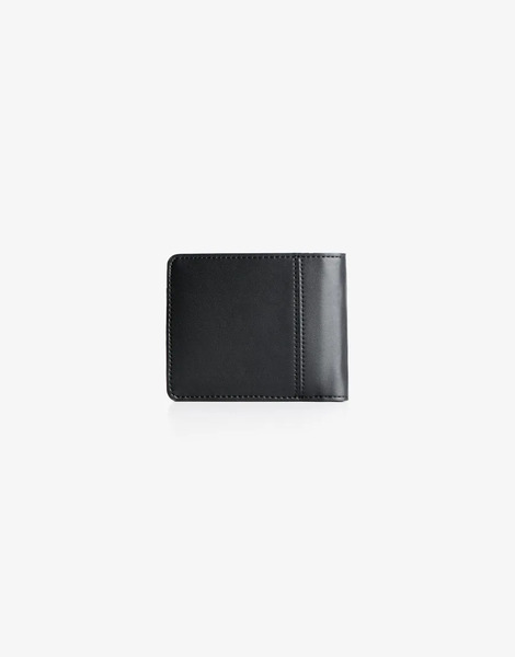  Bershka Leather Effect Wallet In Black 