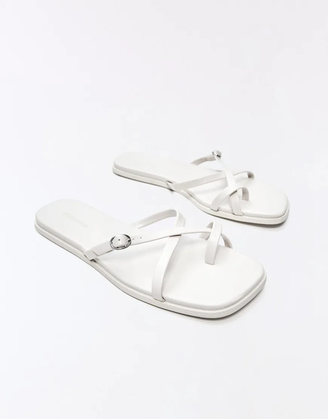  Bershka Multi Strap Flat Slider Sandals In White 