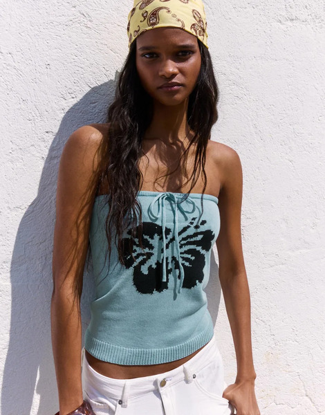  Bershka Printed Bandeau Top In Light Blue 