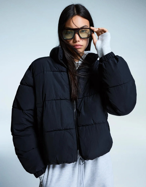  Bershka Puffer Jacket In Black 