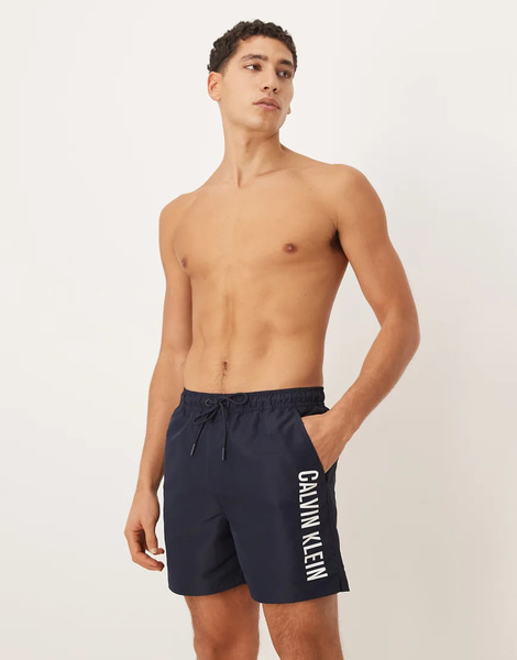  Calvin Klein Contrast Side Script Swim Trunks In Dark Navy 