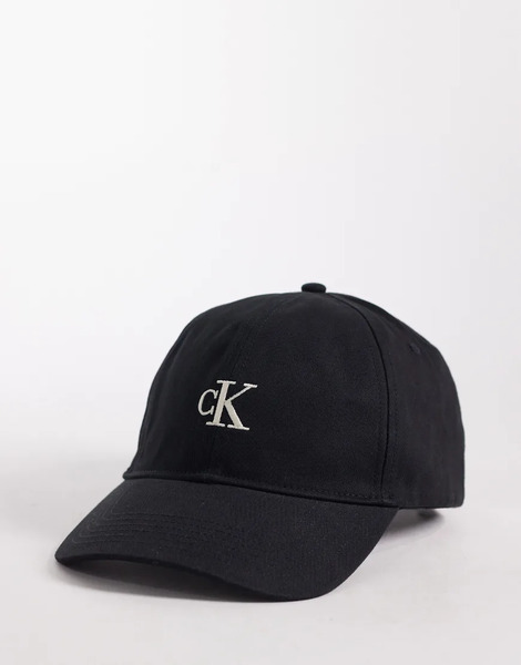  Calvin Klein Embroidered Logo Cap In Black 