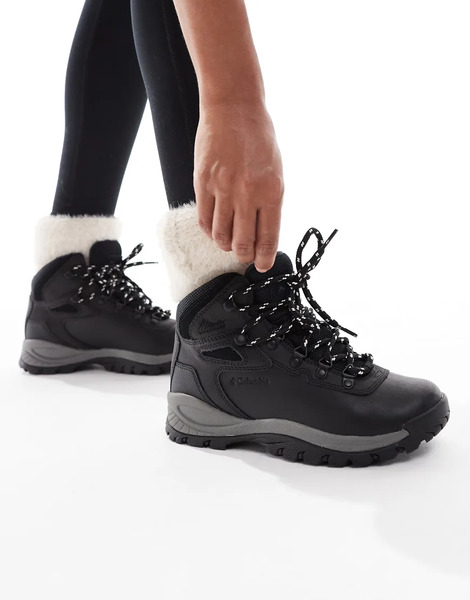  Columbia Newton Ridge Plus Boots In Black 