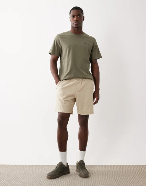  Columbia Utilizer Pull On Shorts In Beige Neutral 