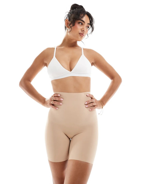  Commando Classic Control Short In Beige   Nude Neutral 
